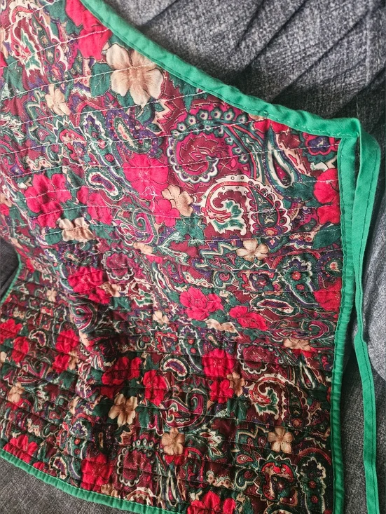 Homemade Quilted Apron - Picture 3 of 6